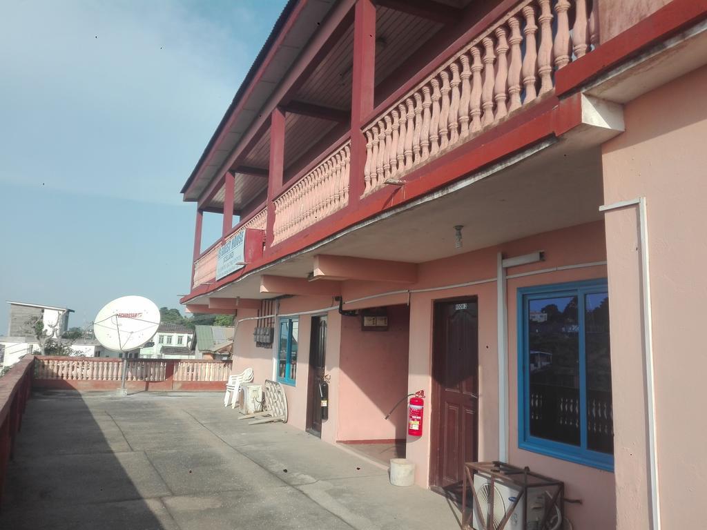 Is Guest House Cape Coast Exterior foto